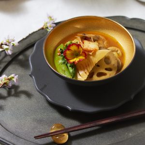 香るピリ辛春野菜ラーメン